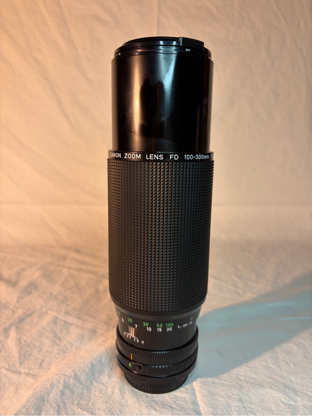 Canon 100-300mm FD Telephoto Zoom Lens - Black